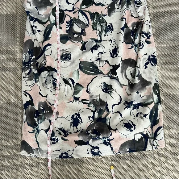 PINKBLUSH |   Maternity Floral Dress - Picture 5 of 6